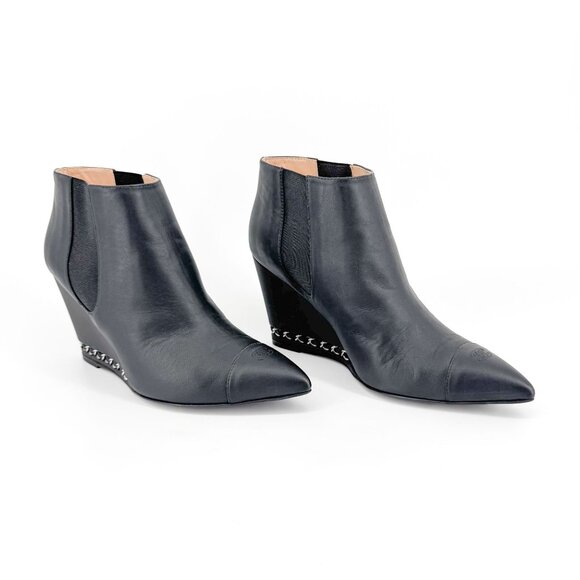 Chanel CC Black Leather Pointed Chain Wedge Ankle Boot Bootie Size 39.5 US 8.5-9 - Picture 1 of 16